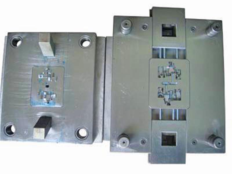 湘西精密塑料模-01